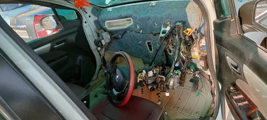 Srinu car mechanic and electric work