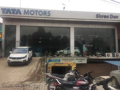 Tata Motors Cars Showroom - Shree Dev Wheels, Gonda Lucknow Road