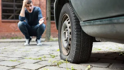 Tubeless tire Puncture repair tube less tires/ Flat tire change (On call)