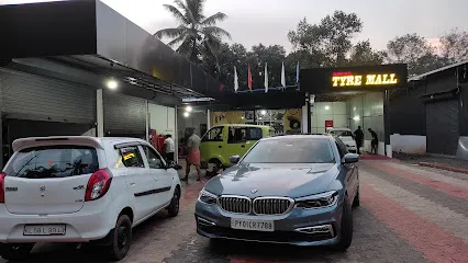 TYRE MALL ULIKKAL
