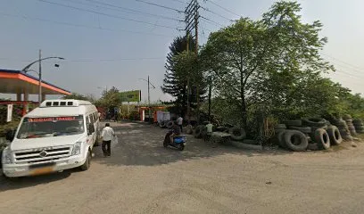 Tyre shop (pancher fitting)