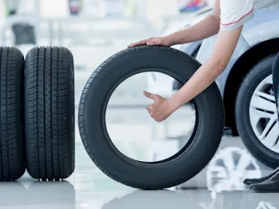 Tyre tube puncture Road service