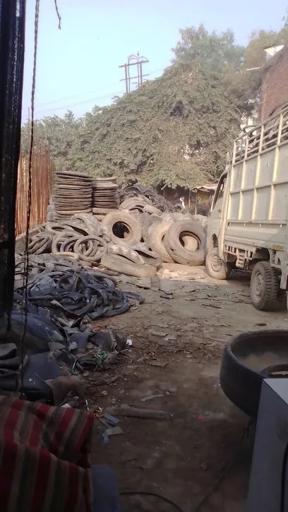 WARSI TYRE SCRAP