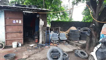 Yesu Tyre Puncture Work