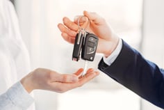 Guide to Selling a Car Without Insurance: Tips & Legal Advice