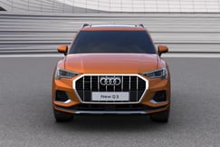 Q3 Exterior image