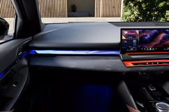 BMW 5 Series Dashboard: Passenger's View
