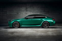 M5 Exterior image