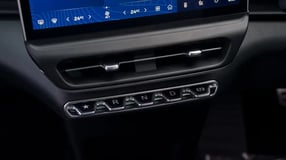 Front Centre Air Vents