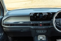 Kia Syros Dashboard: Passenger's View