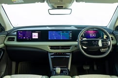 Mahindra XEV 9S Dashboard