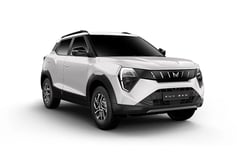 XUV 3XO Everest White Color