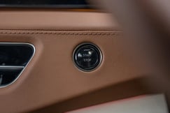 Mahindra XUV 7XO Push-button Start/Stop