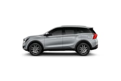 XUV700 Dazzling Silver Color