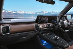 Maruti e Vitara DashBoard