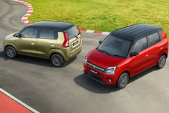Maruti Wagon R Top Side View