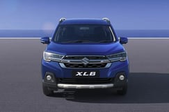 XL6 Exterior image