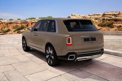 Rolls-Royce Cullinan Rear Left View