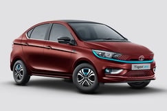 Tigor EV Exterior image