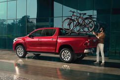 Toyota Hilux Rear Left View