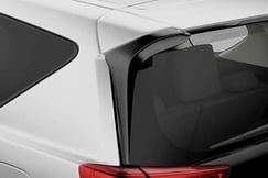 Innova Crysta Exterior image