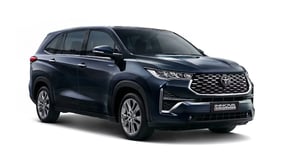 Toyota Innova Hycross Front Right Side View