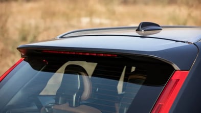XUV400
